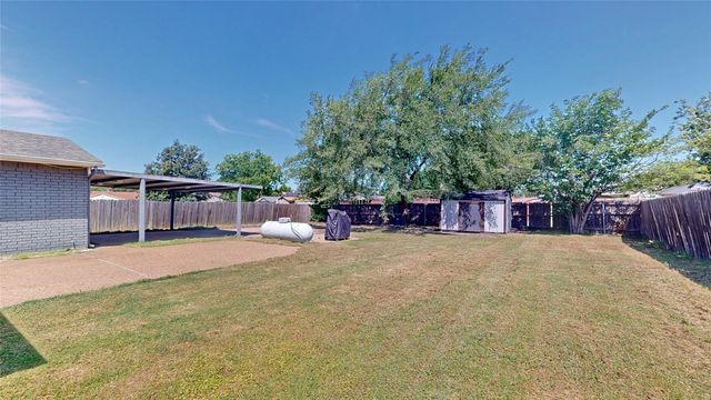 438 Willow Springs Drive, Coppell, TX 75019