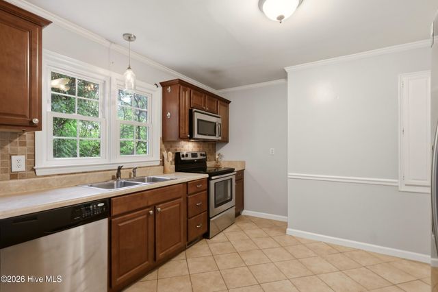 1603 Roseland Street, Greensboro, NC 27408