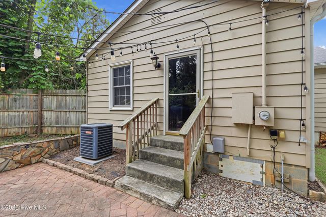 1603 Roseland Street, Greensboro, NC 27408