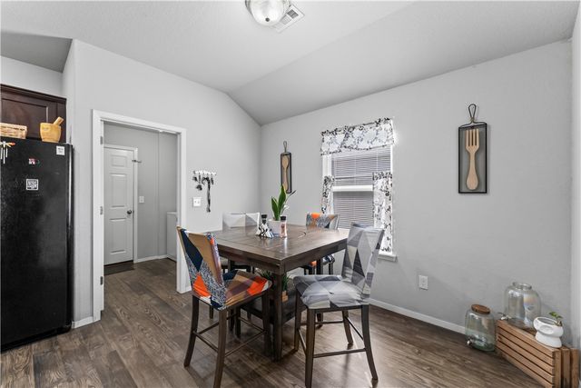 888 NW Evans Circle, Bentonville, AR 72713