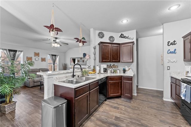 888 NW Evans Circle, Bentonville, AR 72713