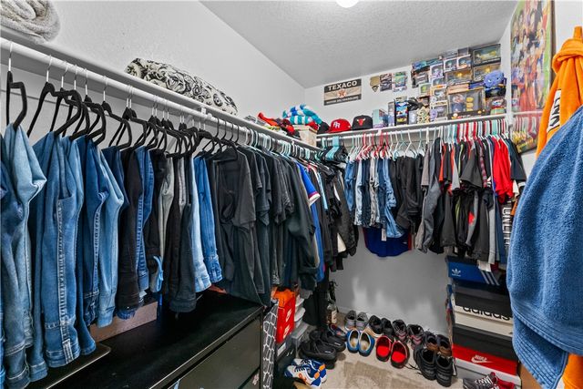 888 NW Evans Circle, Bentonville, AR 72713