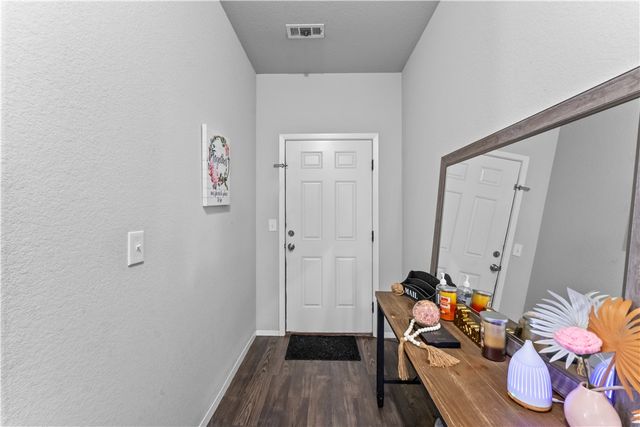 888 NW Evans Circle, Bentonville, AR 72713