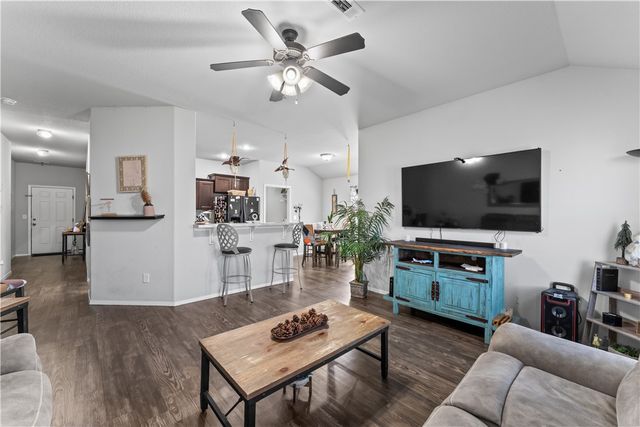 888 NW Evans Circle, Bentonville, AR 72713