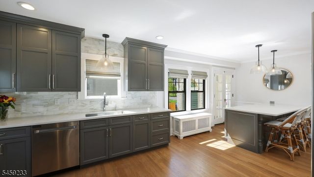 533 Edgar Rd, Westfield Town, NJ 07090