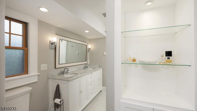 533 Edgar Rd, Westfield Town, NJ 07090