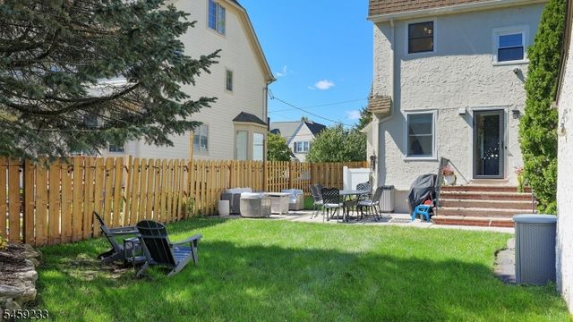 533 Edgar Rd, Westfield Town, NJ 07090