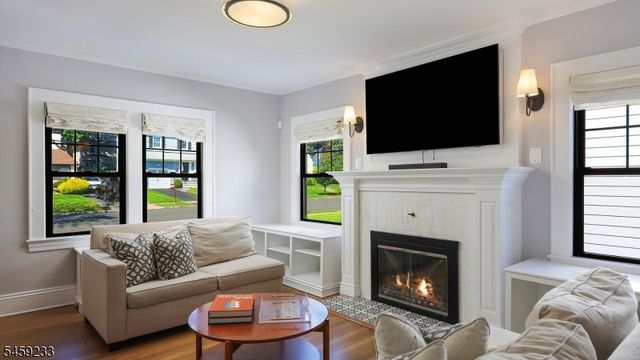 533 Edgar Rd, Westfield Town, NJ 07090
