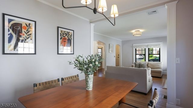 533 Edgar Rd, Westfield Town, NJ 07090