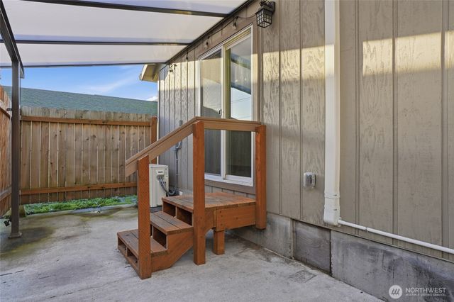 344 Douglas Street, Longview, WA 98632