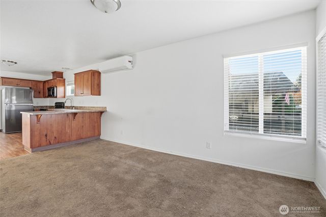 344 Douglas Street, Longview, WA 98632