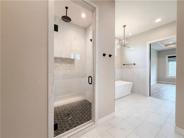 25090 W 106th Court, Olathe, KS 66061