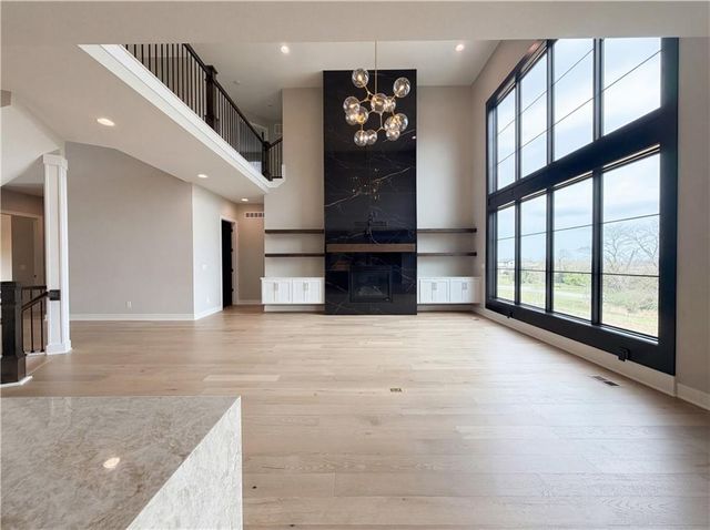 25090 W 106th Court, Olathe, KS 66061