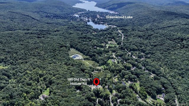180 Old Dutch Hollow Road, Monroe, NY 10950