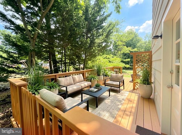 8401 RHODE ISLAND AVE, College Park, MD 20740