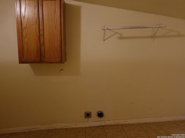 305 Queretaro St, San Antonio, TX 78237