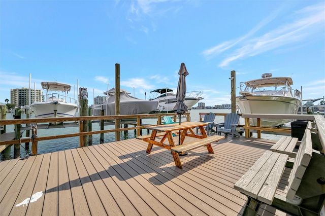 673 BAY ESPLANADE 204, Clearwater Beach, FL 33767