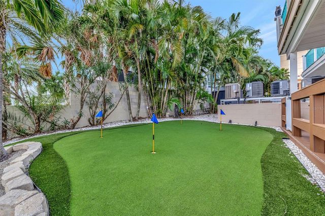 673 BAY ESPLANADE 204, Clearwater Beach, FL 33767