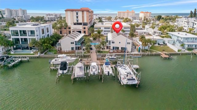 673 BAY ESPLANADE 204, Clearwater Beach, FL 33767