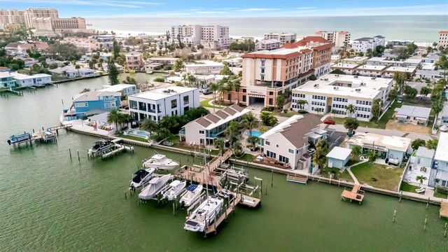 673 BAY ESPLANADE 204, Clearwater Beach, FL 33767