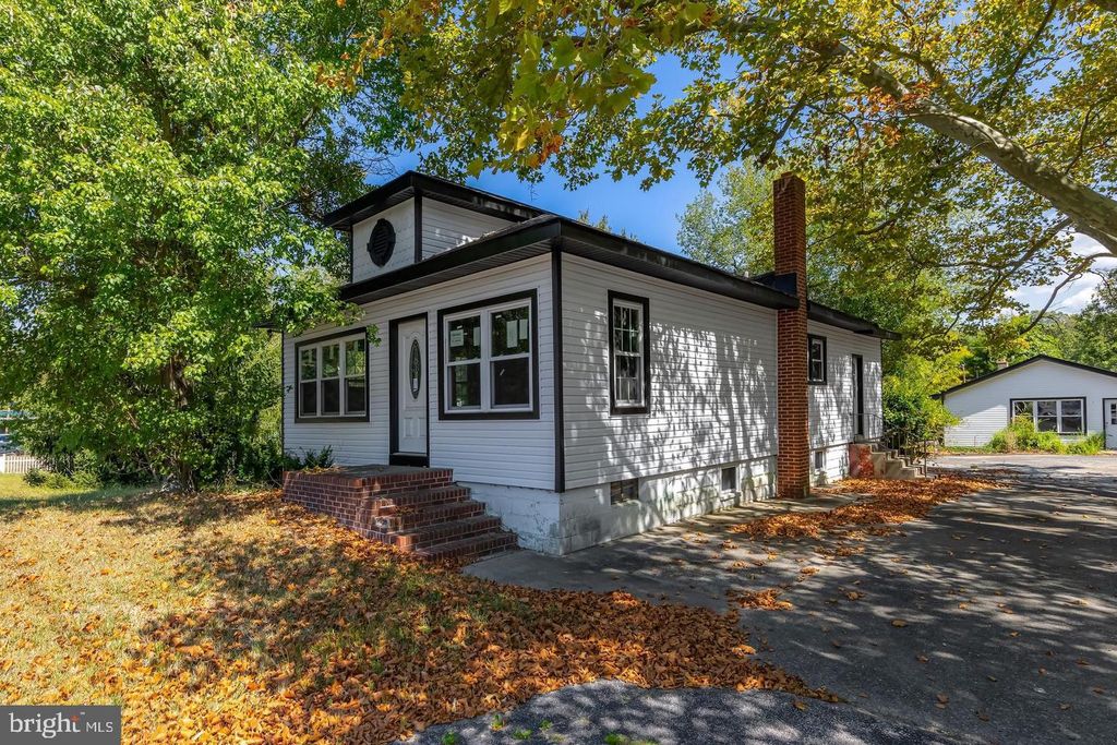 142 S ROUTE 73, Hammonton, NJ 08037