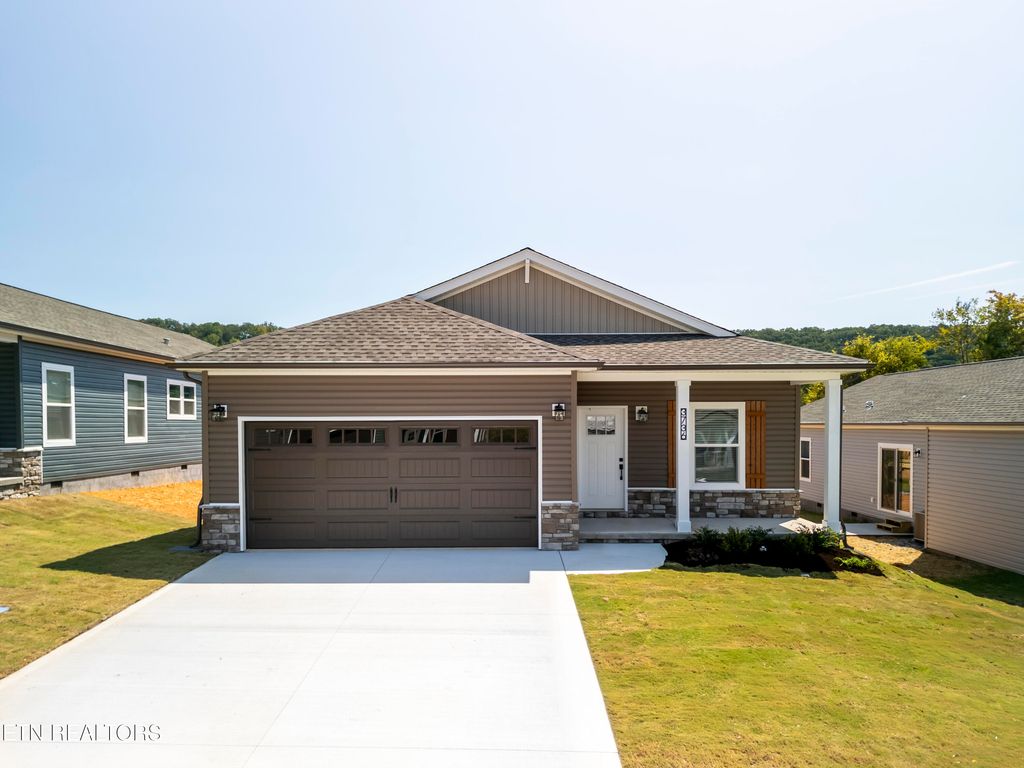 3736 Crimson Clover Lane Lane, Knoxville, TN 37924