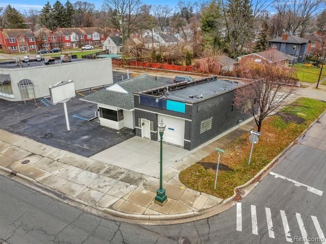 35816 W Michigan Avenue, Wayne, MI 48184