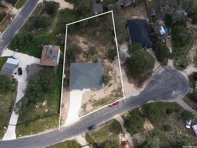 4807 BLUE BEECH DR, Elmendorf, TX 78112