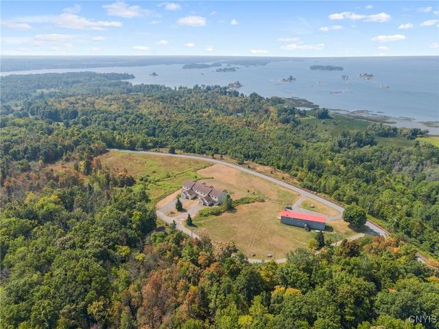 150 Dubois Road, Hammond, NY 13646