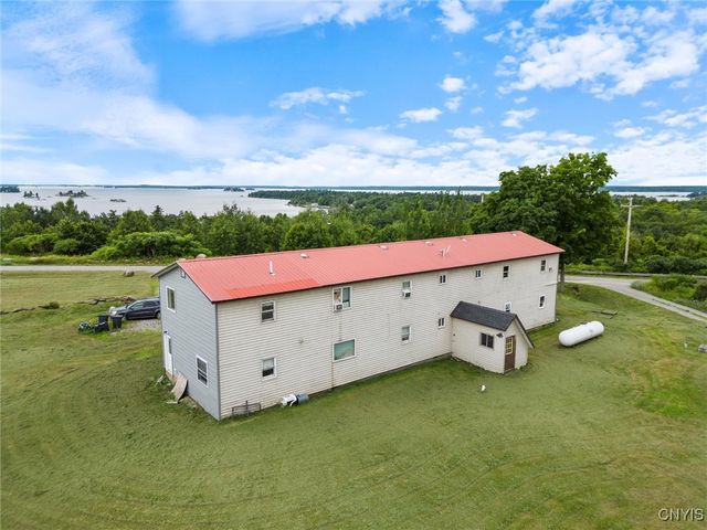 150 Dubois Road, Hammond, NY 13646