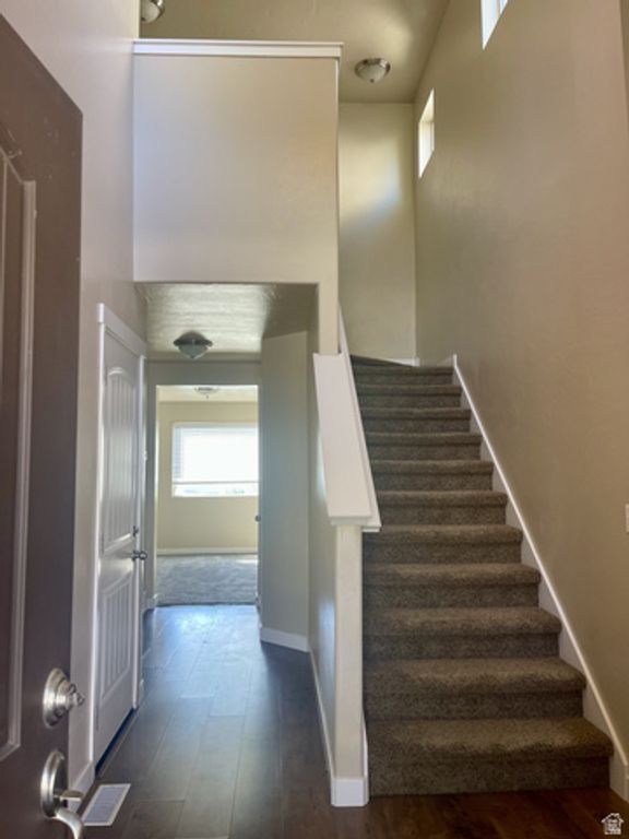 2581 W COTTONWOOD DR, Lehi, UT 84048 — photo 3