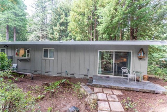 31001 Simpson Lane, Fort Bragg, CA 95437