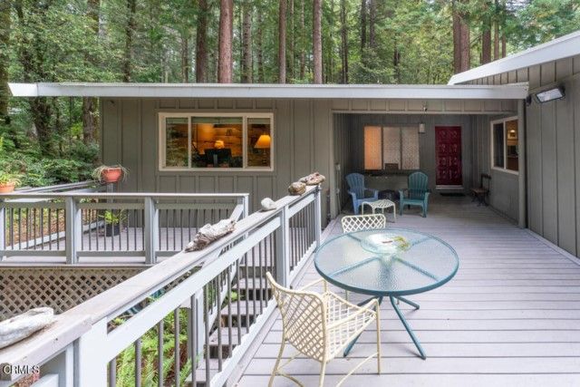 31001 Simpson Lane, Fort Bragg, CA 95437