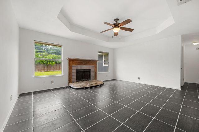 2502 Coach DR, Killeen, TX 76543