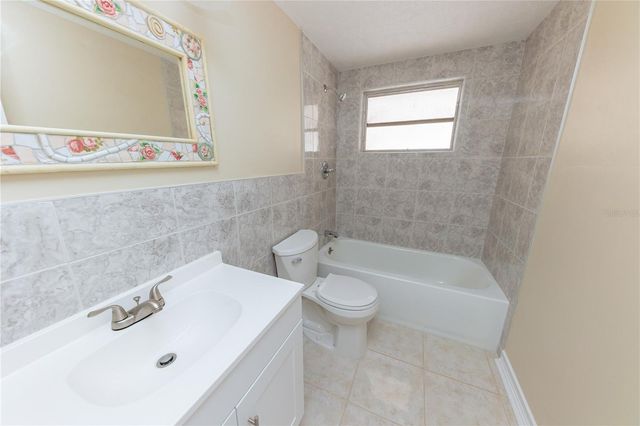 2406 SOCIETY DRIVE, Holiday, FL 34691