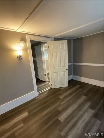 64 Oconnell Avenue, Buffalo, NY 14204