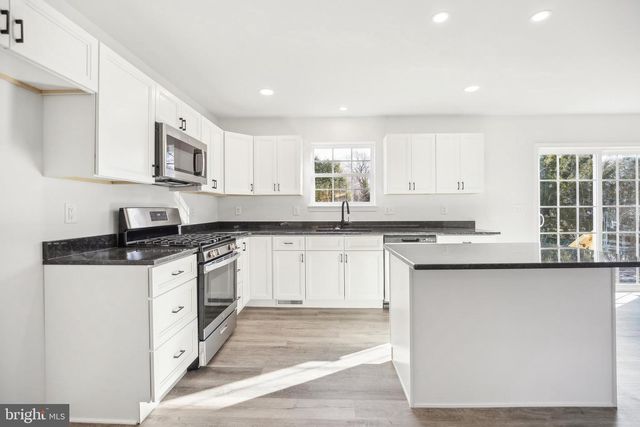 1310 E MAIN ST, Millville, NJ 08332