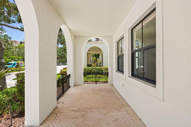 3171 NW 125th Avenue, Sunrise, FL 33323