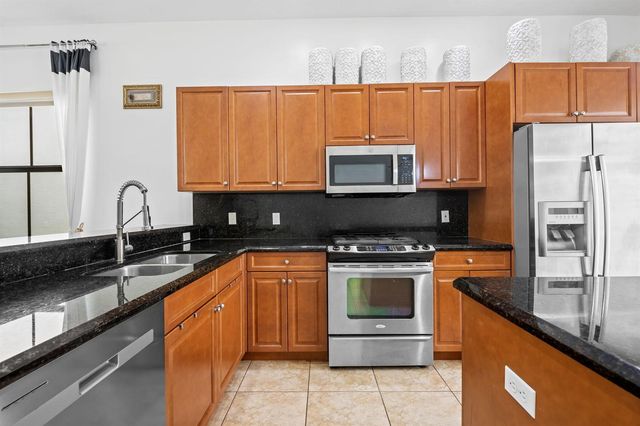 3171 NW 125th Avenue, Sunrise, FL 33323