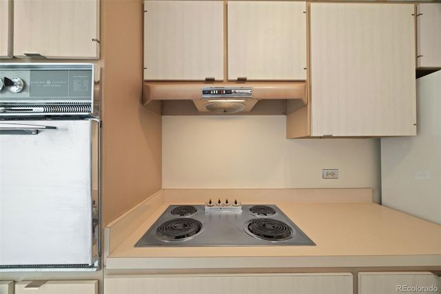 955 Eudora Street 702E, Denver, CO 80220
