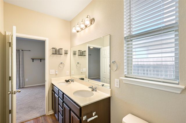 448 Triumph RD, Buda, TX 78610