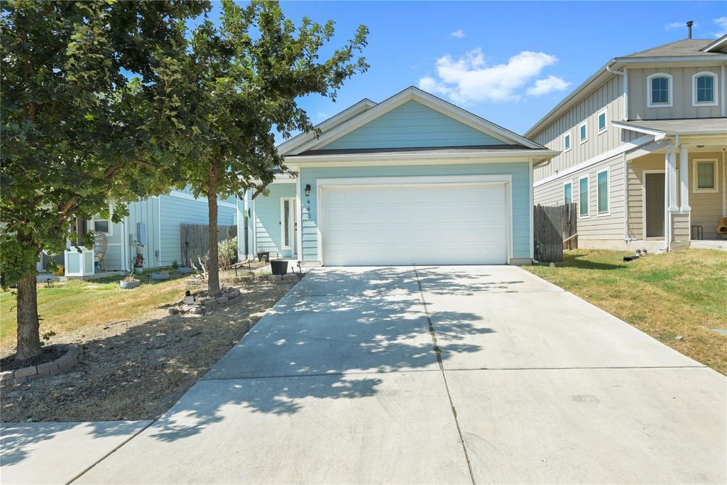 448 Triumph RD, Buda, TX 78610