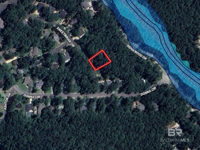 121 Sweetbriar Circle, Daphne, AL 36526