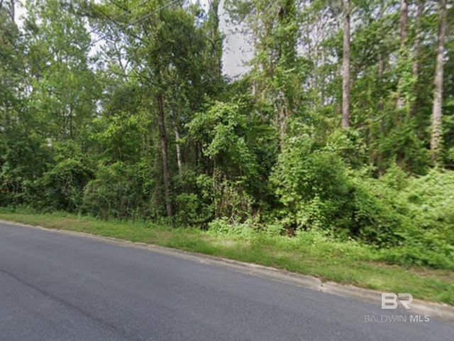 121 Sweetbriar Circle, Daphne, AL 36526