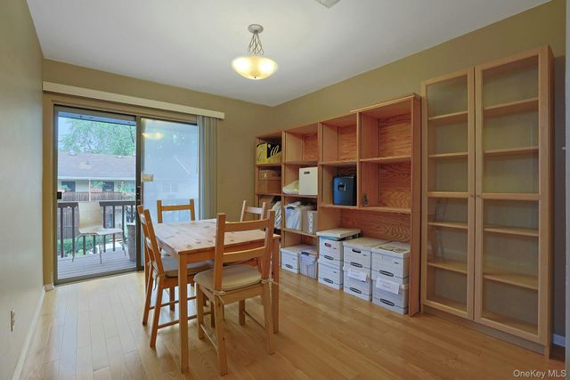 32 Milford Lane 6D, Suffern, NY 10901