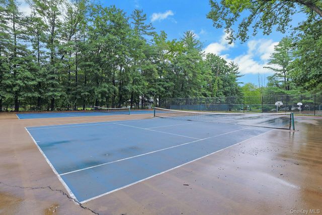 32 Milford Lane 6D, Suffern, NY 10901