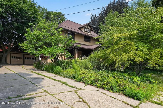 1027 Seymour Avenue, Lansing, MI 48906
