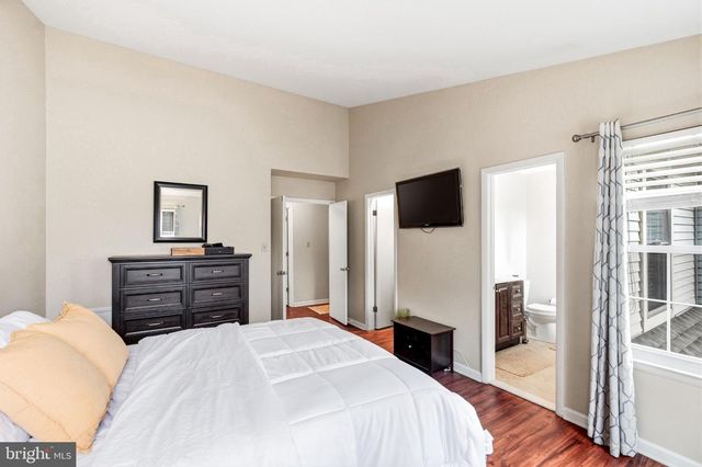 11 CLARET CT, Marlton, NJ 08053