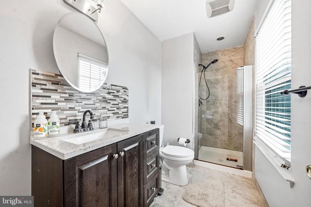 11 CLARET CT, Marlton, NJ 08053