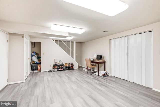 11 CLARET CT, Marlton, NJ 08053